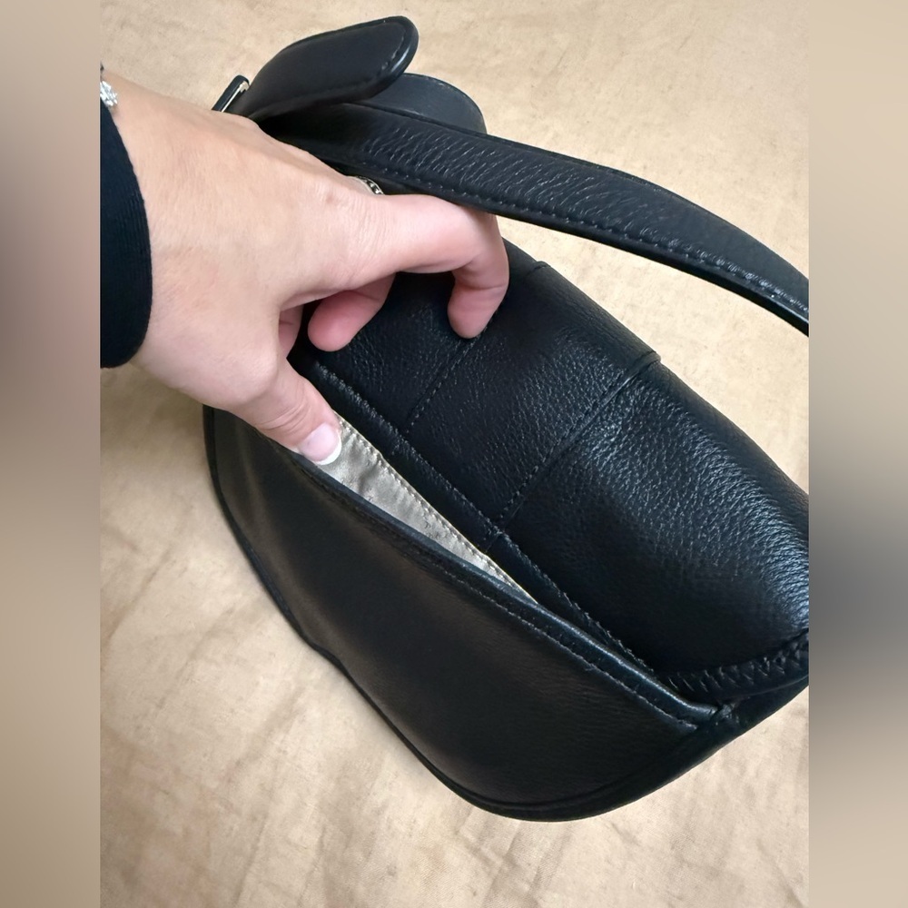 Talbots Black pebbled Leather elegant Crossbody Bag - Picture 6 of 16